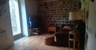 Les pentes du château de Retourtour