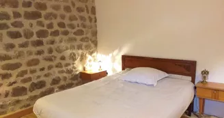 Les pentes du château de Retourtour