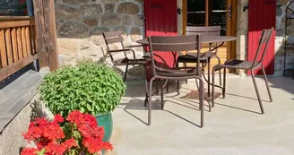 Trois Cèdres - Gîte "Chez Swan" Trois Cèdres - Gîte "Chez Swan"