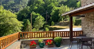 Trois Cèdres - Gîte "Chez Swan" Trois Cèdres - Gîte "Chez Swan"
