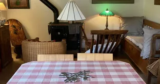 Trois Cèdres - Gîte "Chez Swan" Trois Cèdres - Gîte "Chez Swan"