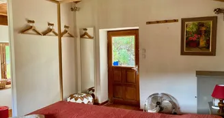 Trois Cèdres - Gîte "Chez Swan" Trois Cèdres - Gîte "Chez Swan"